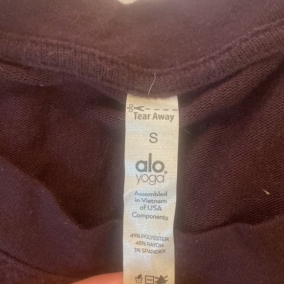 ALO yoga top - Picture 2 of 2